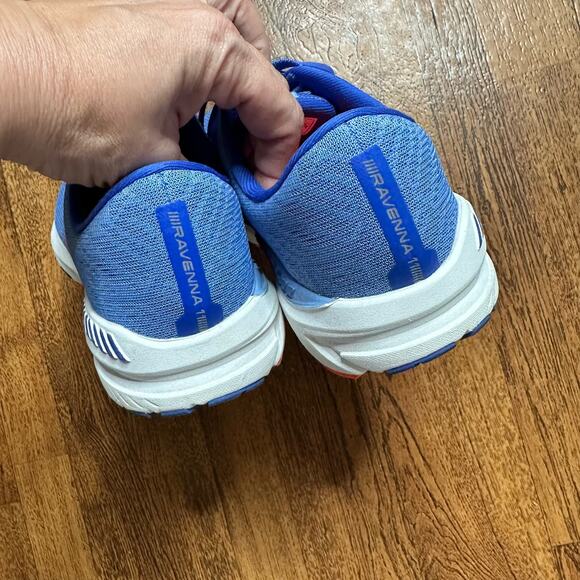 Brooks Adrenaline GTS 17 Purple Pink Running Shoes Women Size: 10.5 1202311B489 - Picture 4 of 11